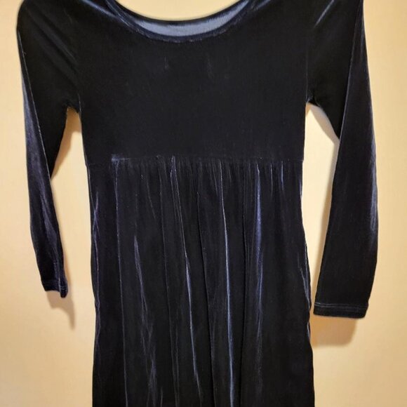 "OLD NAVY" BIG GIRLS VELOUR LONG SLEEVE NAVY DRESS WITH POCKETS - SIZE M (8) - Picture 1 of 6